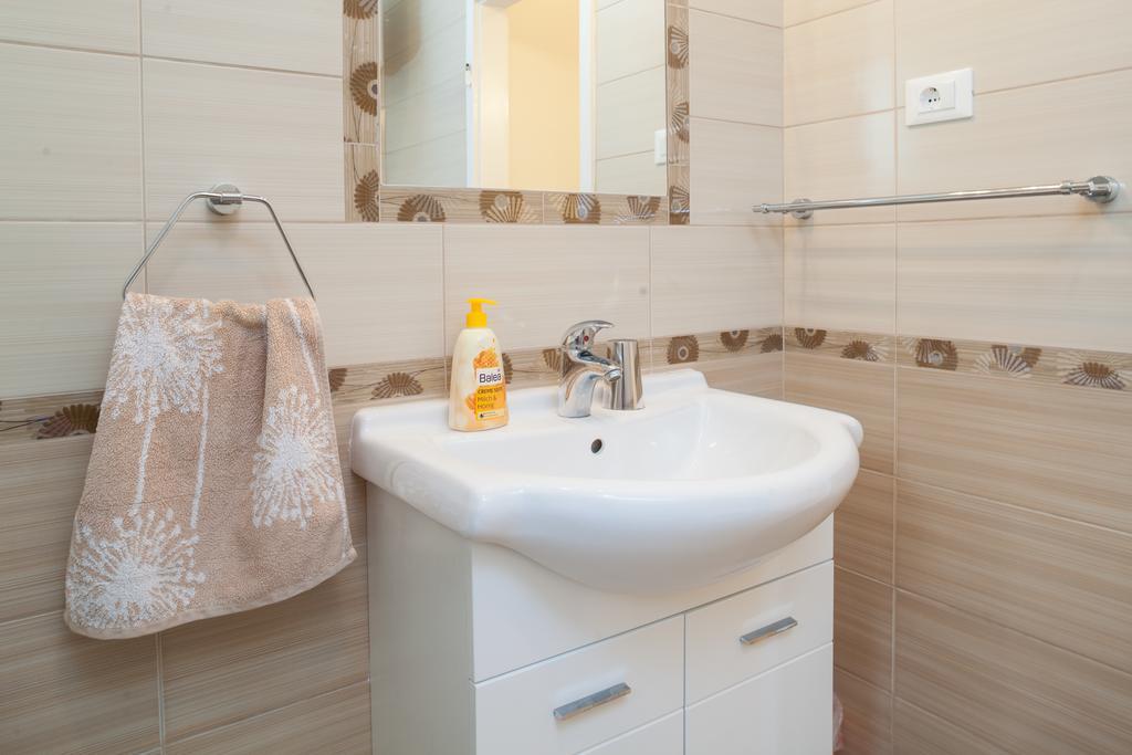 Apartment Nevia มาคาร์สกา ห้อง รูปภาพ